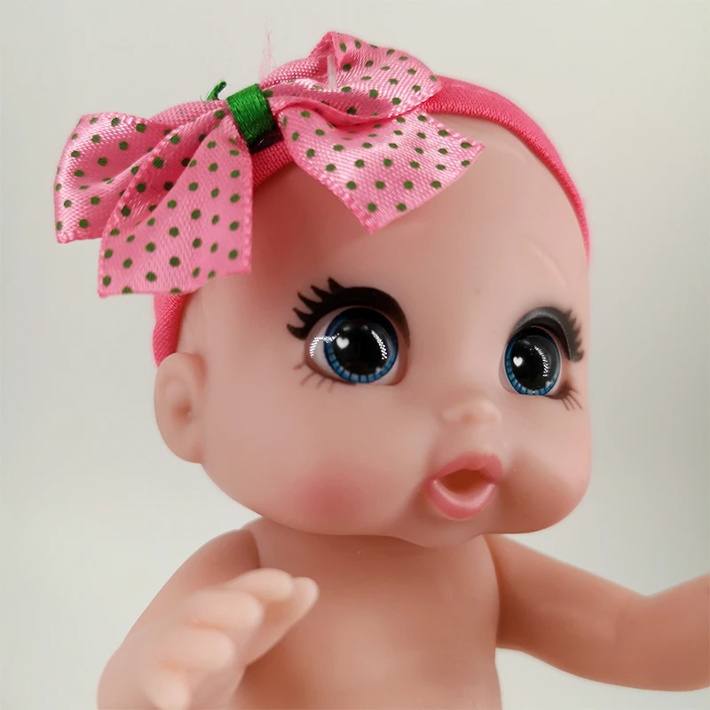 Wholesale Kawaii14-16cm Reborn Bebe Vinyl Dolls ICY Waterproof Handmade Body For Russian&Blyth Toys Wear Jumpsuit Clothes
Wholesale Kawaii14-16cm Reborn Bebe Vinyl Dolls ICY Waterproof Handmade Body For Russian&Blyth Toys Wear Jumpsuit Clothes