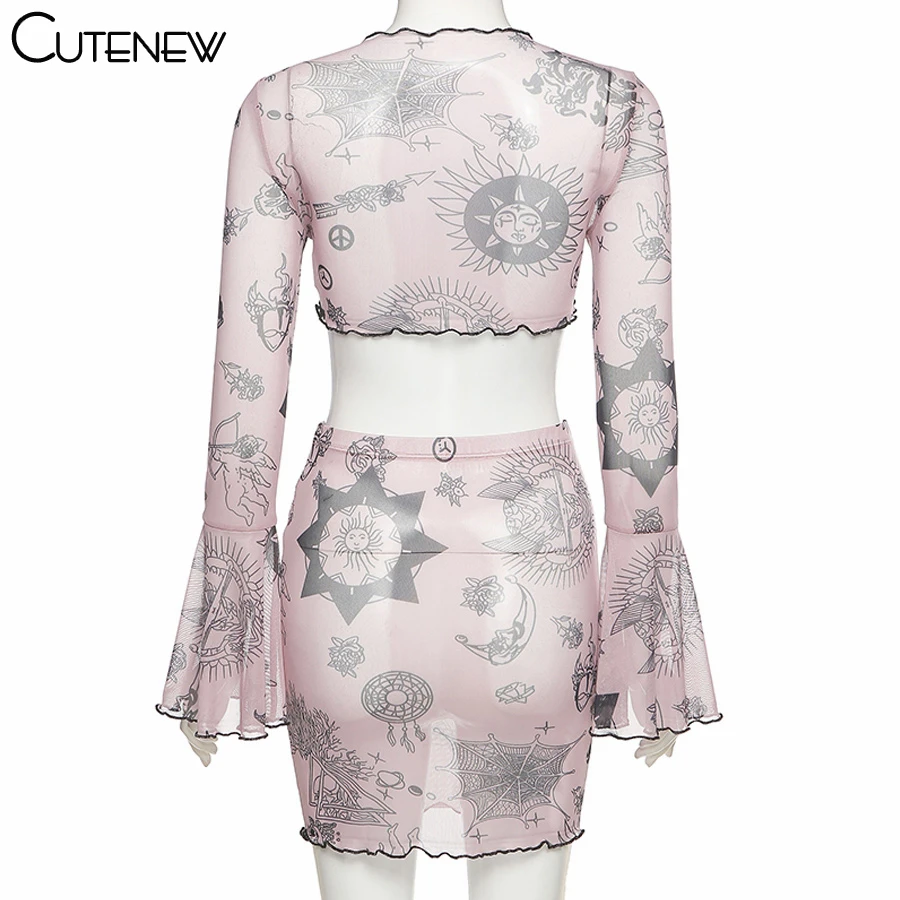 Cutenew Graphic Printing See-Through 2 Piece Set Women Sexy Deep V Neck Tie Up Ruffles Crop Tops Skirt Co-Ord Streetwear Outfit
Cutenew Graphic Printing See-Through 2 Piece Set Women Sexy Deep V Neck Tie Up Ruffles Crop Tops Skirt Co-Ord Streetwear Outfit
