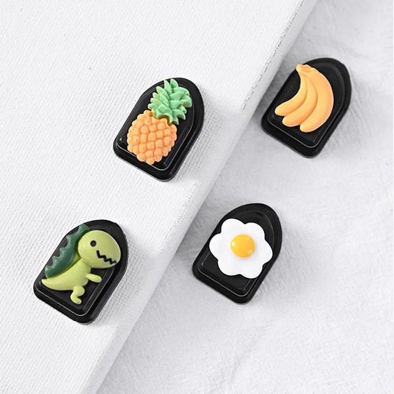 Cartoon car hook sticky hook car co-pilot front row hook cute storage small hook car interior decorative multifunctional hook
Cartoon car hook sticky hook car co-pilot front row hook cute storage small hook car interior decorative multifunctional hook