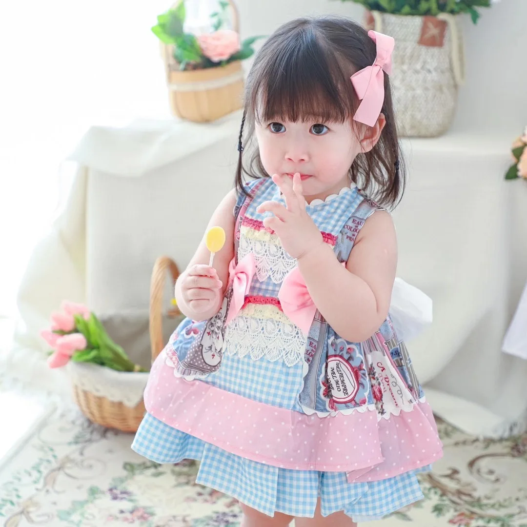 Baby Girl Summer Blue Plaid Pink Bow Vintage Turkish Spanish Lolita Ball Gown Princess Dress for Eid Easter Birthday Party
Baby Girl Summer Blue Plaid Pink Bow Vintage Turkish Spanish Lolita Ball Gown Princess Dress for Eid Easter Birthday Party