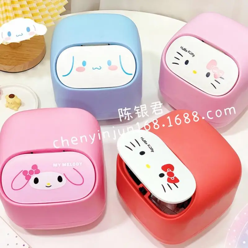 Square Mini Desktop Bedside Office Trash Can Gland Cover Dustproof Kawaii Sanrio Hellokittys My Melody Anime Toys Car Decoration
Square Mini Desktop Bedside Office Trash Can Gland Cover Dustproof Kawaii Sanrio Hellokittys My Melody Anime Toys Car Decoration
