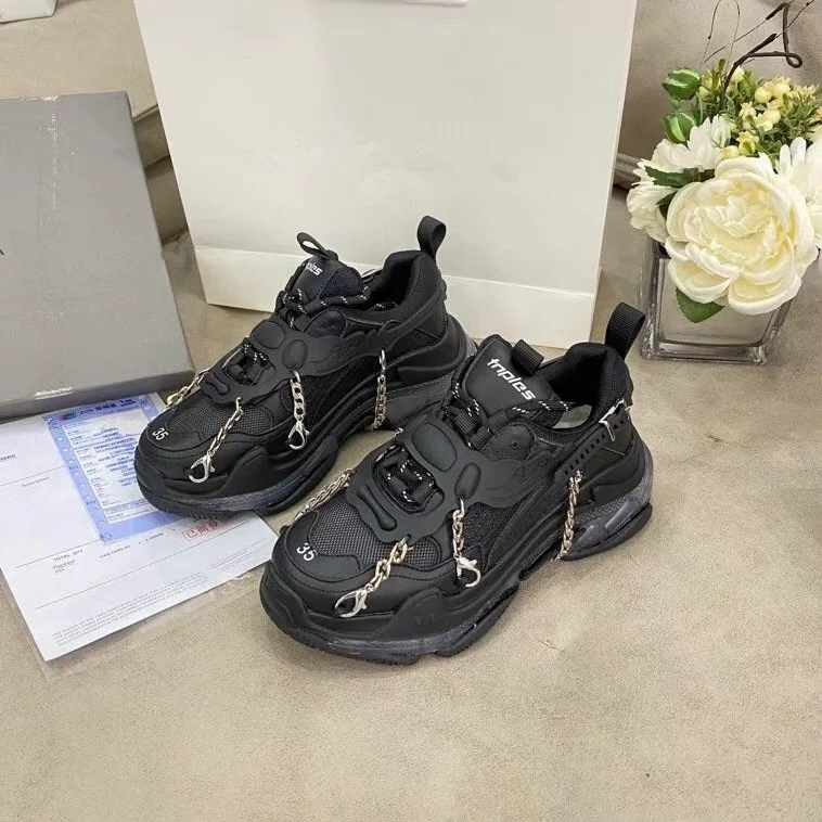 High Quality Sneakers for Women Luxury Designer Triple S Platform Sports Running Shoes Teen Girls Breathable Leather Mesh Shoe
High Quality Sneakers for Women Luxury Designer Triple S Platform Sports Running Shoes Teen Girls Breathable Leather Mesh Shoe
