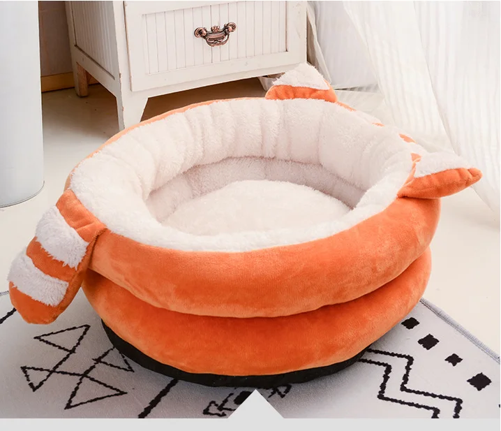 Pet cat litter closed cat litter kennel winter plus velvet house for cats
Pet cat litter closed cat litter kennel winter plus velvet house for cats