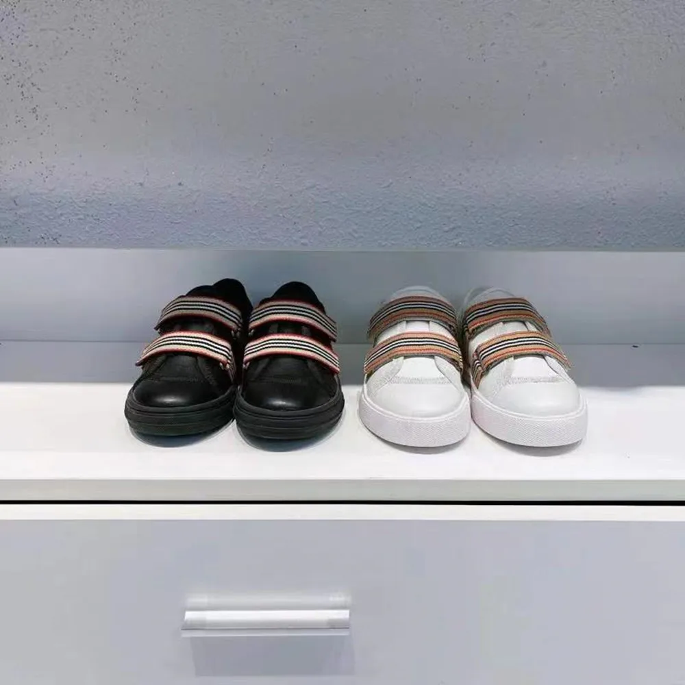 Designer children's shoes for fall/winter 2021 new boys' handsome casual shoes with velcro stripe printing
Designer children's shoes for fall/winter 2021 new boys' handsome casual shoes with velcro stripe printing