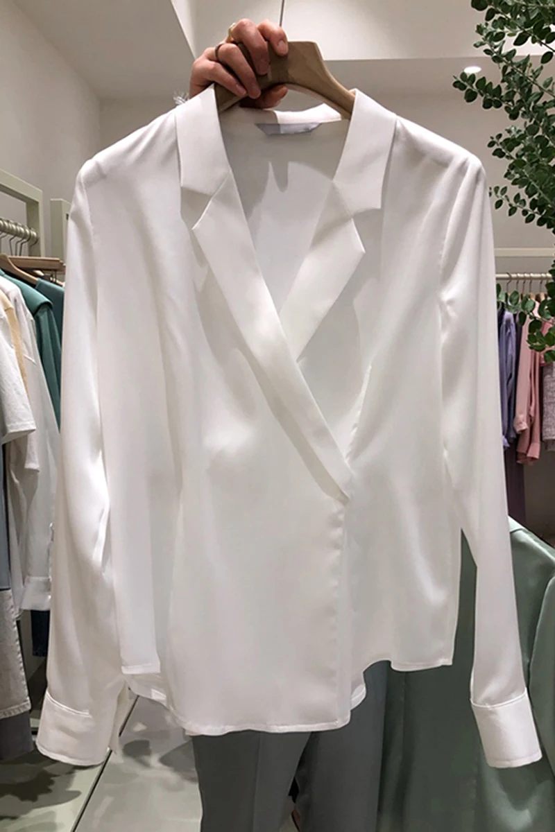 2021 New Spring and Autumn French Style V-neck Long Sleeve Shirt Loose Slimming Shirt for Women Tops
2021 New Spring and Autumn French Style V-neck Long Sleeve Shirt Loose Slimming Shirt for Women Tops