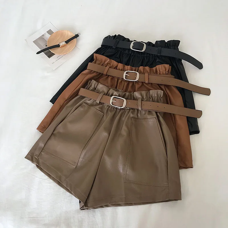 Autumn Winter Women Leather Shorts Female Casual Big Pockets Belt Elastic High Waist PU Leather Shorts Womens Clothing 2019
Autumn Winter Women Leather Shorts Female Casual Big Pockets Belt Elastic High Waist PU Leather Shorts Womens Clothing 2019