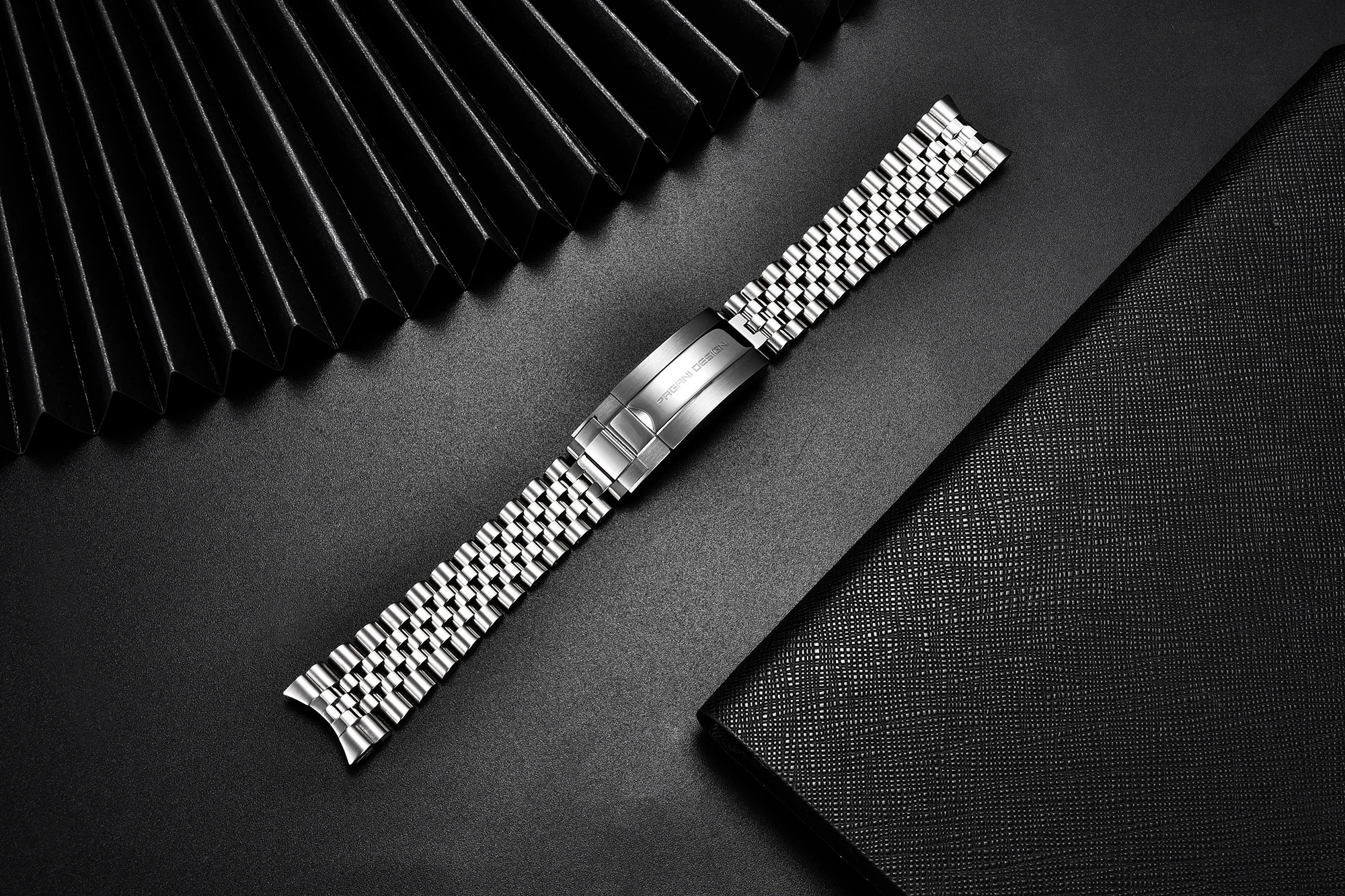 Jubilee bracelet, stainless steel material suitable for PD-1662, table width 20MM, length 220MM
Jubilee bracelet, stainless steel material suitable for PD-1662, table width 20MM, length 220MM