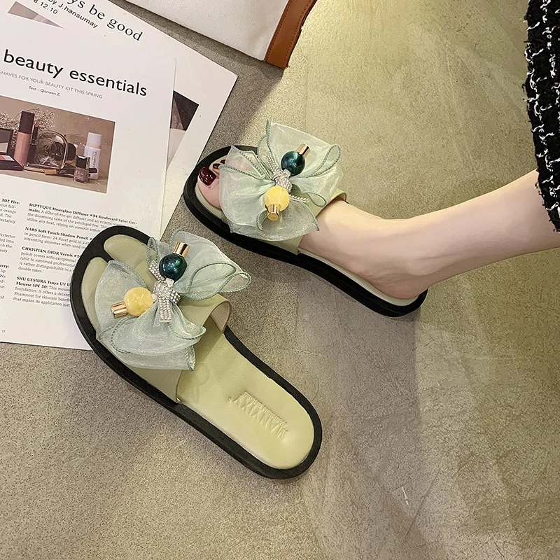 Shoes Woman 2021 Low Female Slippers Butterfly-Knot Luxury Slides New Flat Designer PU Basic Fashion Butterfly-knot Shoes Slippe
Shoes Woman 2021 Low Female Slippers Butterfly-Knot Luxury Slides New Flat Designer PU Basic Fashion Butterfly-knot Shoes Slippe