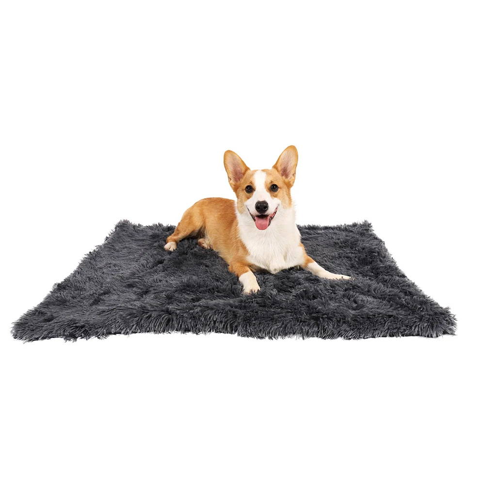 Soft Dog Bed House Dog Mat Winter Warm Sleeping Cats Nest Soft Long Plush Dog Mat Pet Cushion Portable Pets Supplies
Soft Dog Bed House Dog Mat Winter Warm Sleeping Cats Nest Soft Long Plush Dog Mat Pet Cushion Portable Pets Supplies