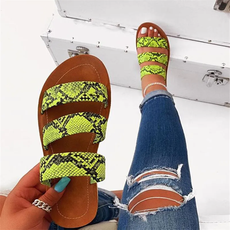 Designer women fashion wild beach shoes Snake totem three-layer non-slip outdoor slippers sandals flat bottom ladies | Обувь