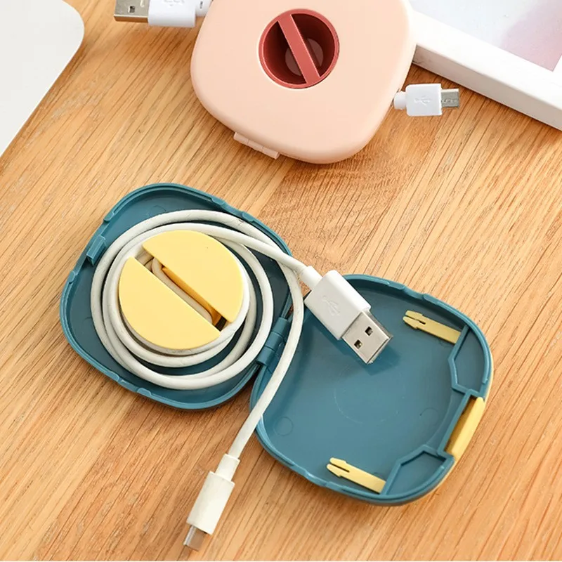 Cable Organizer Protable Earphone Wire Bag Cable Case Storage Box Rotatable Earphone Wire Organizer Winder Mobile Phone Holder
Cable Organizer Protable Earphone Wire Bag Cable Case Storage Box Rotatable Earphone Wire Organizer Winder Mobile Phone Holder