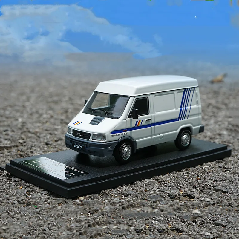 1/43 alloy die-casting car model original factory Nanjing Yuejin Iveco truck IVECO business car high-end collection
1/43 alloy die-casting car model original factory Nanjing Yuejin Iveco truck IVECO business car high-end collection