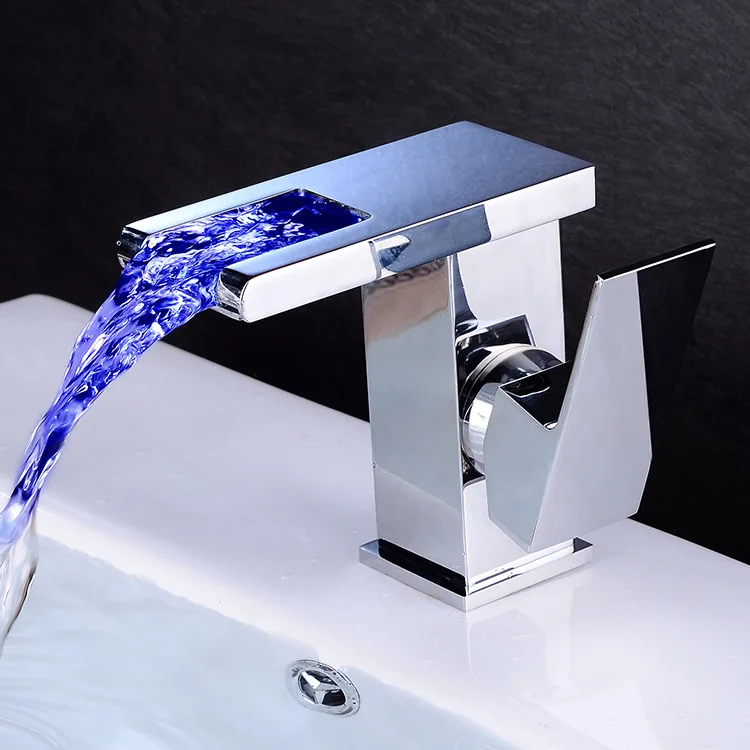 

Creative Waterfall LED Luminous Kitchen Faucets Hot and Cold Faucets Discoloration Bathroom Cocina Accesorio Accessories EZ50CF