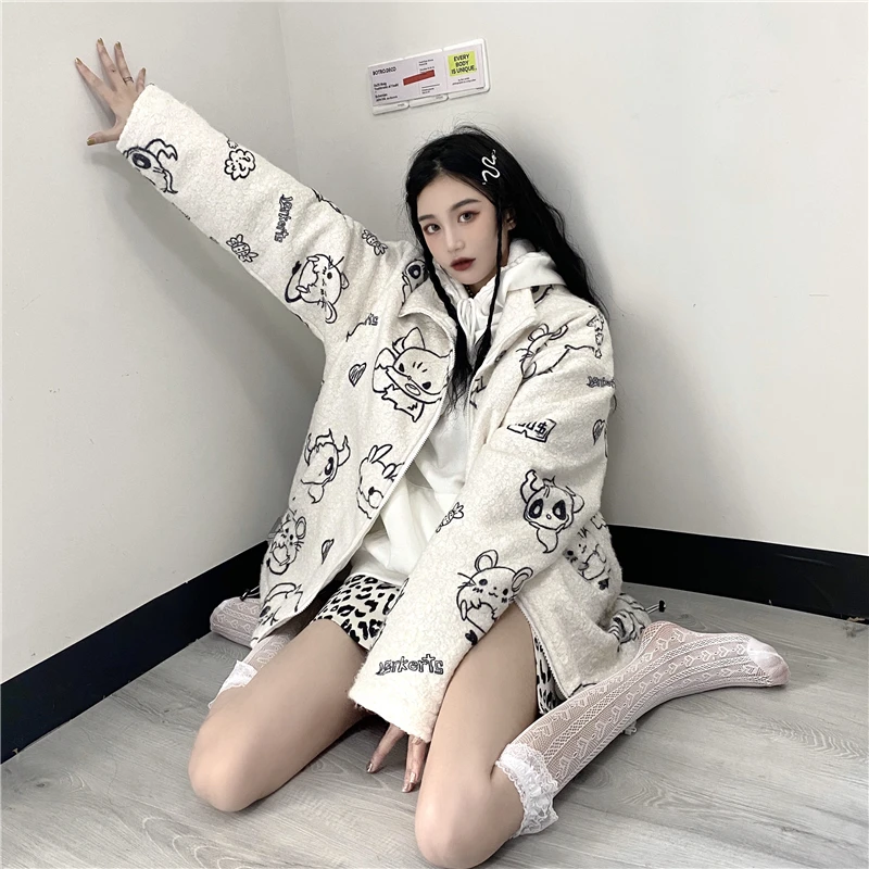 Zip Up Lolita Coat Soft Girl Japanese Harajuku Winter Cute Cartoon Print Faux Fur Outerwear Korea Kawaii Thick JK Jacket Girls 
Zip Up Lolita Coat Soft Girl Japanese Harajuku Winter Cute Cartoon Print Faux Fur Outerwear Korea Kawaii Thick JK Jacket Girls