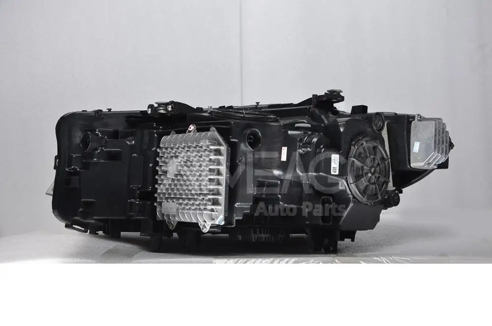 Made For BMW 5 Series G38 Headlight Assemblies 18-20 HID Xenon Beam Projector LED DRLcar lights
Made For BMW 5 Series G38 Headlight Assemblies 18-20 HID Xenon Beam Projector LED DRLcar lights