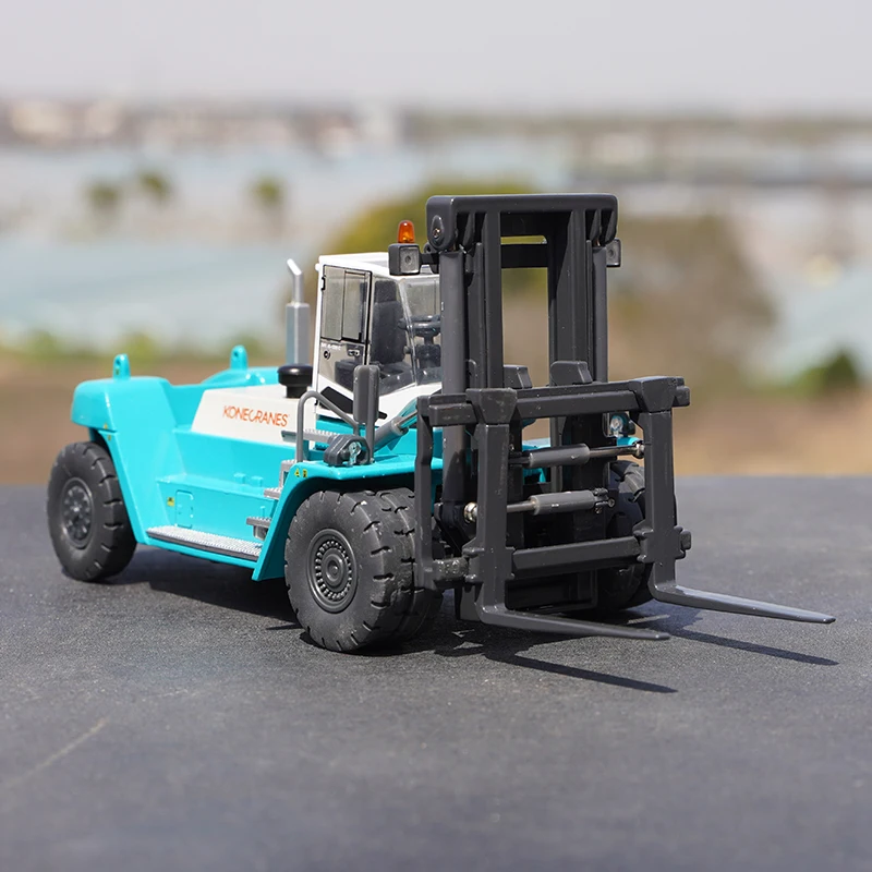 1:50 Konecranes Heavy Forklift Truck Model Metal Diecast Toy Scene Vehicle for Collection Gift Collectible Souvenir Display Show
1:50 Konecranes Heavy Forklift Truck Model Metal Diecast Toy Scene Vehicle for Collection Gift Collectible Souvenir Display Show
