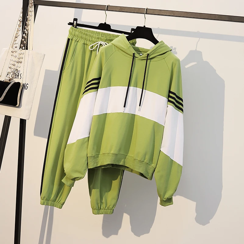 solid color suits large size ladies' autumn new wide trousers stitching two-piece clothing set casual hoodies pants big loose
solid color suits large size ladies' autumn new wide trousers stitching two-piece clothing set casual hoodies pants big loose