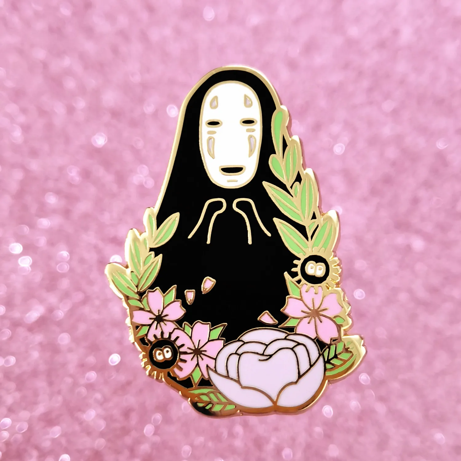 Kawaii No Face Man Hard Enamel Pin Cute Cartoon Soot Elves Flowers Bud Brooch Jewelry Anime Spirited Aways Fan Art Gift 
Kawaii No Face Man Hard Enamel Pin Cute Cartoon Soot Elves Flowers Bud Brooch Jewelry Anime Spirited Aways Fan Art Gift
