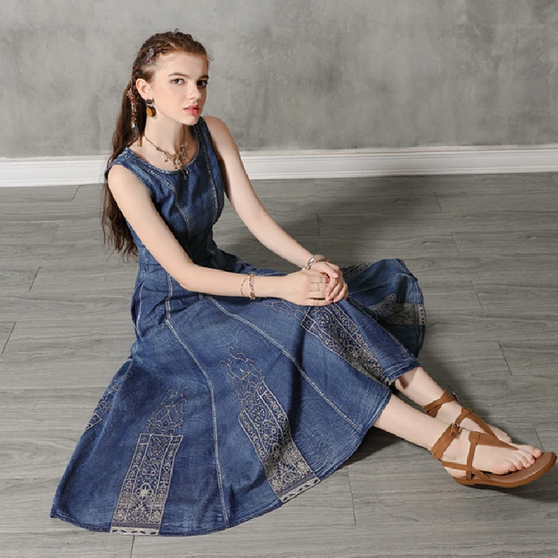 Summer Dress Women Vintage Embroidered Fashion Denim Dress Female Elegant Suspenders Casual Dresses High Quality Ladies Vestidos
Summer Dress Women Vintage Embroidered Fashion Denim Dress Female Elegant Suspenders Casual Dresses High Quality Ladies Vestidos