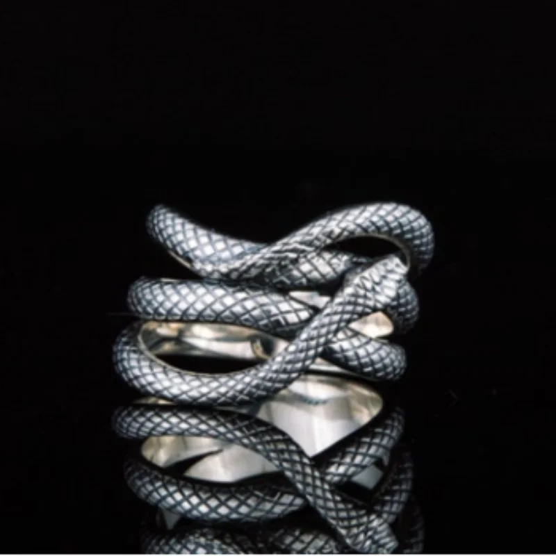 Vintage Silver Punk Rings for Men Animal Snake Spiral Hollow Scale Black Vikong Ring Fashion Party Jewelry Gift
Vintage Silver Punk Rings for Men Animal Snake Spiral Hollow Scale Black Vikong Ring Fashion Party Jewelry Gift