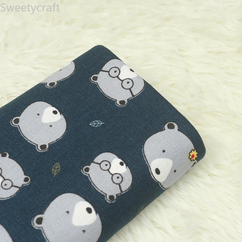 110x45cm Cartoon cute big bear print fabric tissus telas Thick Cotton Fabrics Tecido Bag Handmade Sewing patchwork Accessories
110x45cm Cartoon cute big bear print fabric tissus telas Thick Cotton Fabrics Tecido Bag Handmade Sewing patchwork Accessories