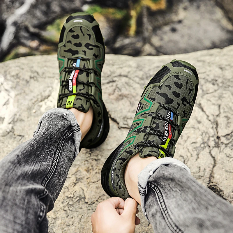 

Hight Quality Outdoor Sneakers Men Comfortable Mountain Hiking Shoes Camouflage Working Non-slip Size 39-47