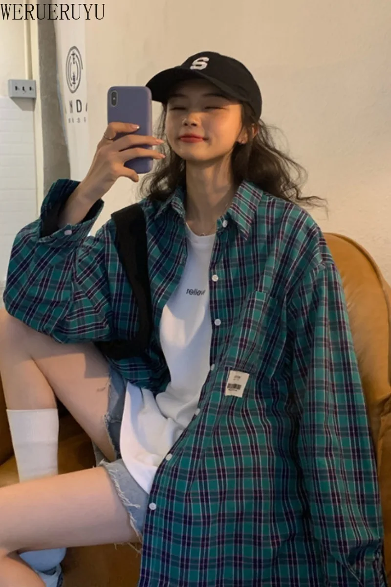 WERUERUYU Plaid Shirts Women Top And Blouses Long Sleeve Oversized Cotton Ladies Casual One Pocket Loose Female Checked Shirt
WERUERUYU Plaid Shirts Women Top And Blouses Long Sleeve Oversized Cotton Ladies Casual One Pocket Loose Female Checked Shirt