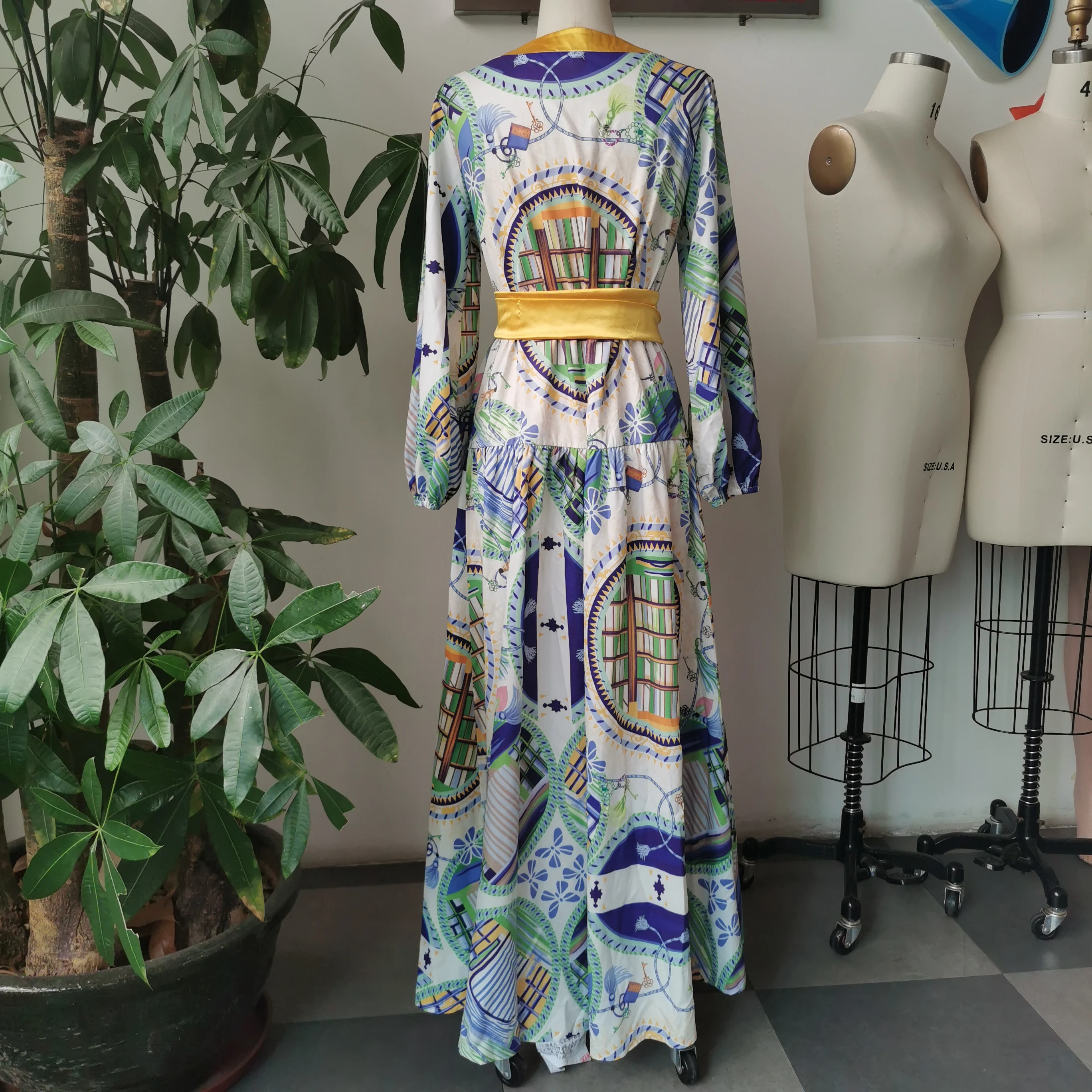 summer tunic women long dress 2021 new fashion vintage femme vestiods robe Dress Maxi Party Club boho dresses retro
summer tunic women long dress 2021 new fashion vintage femme vestiods robe Dress Maxi Party Club boho dresses retro