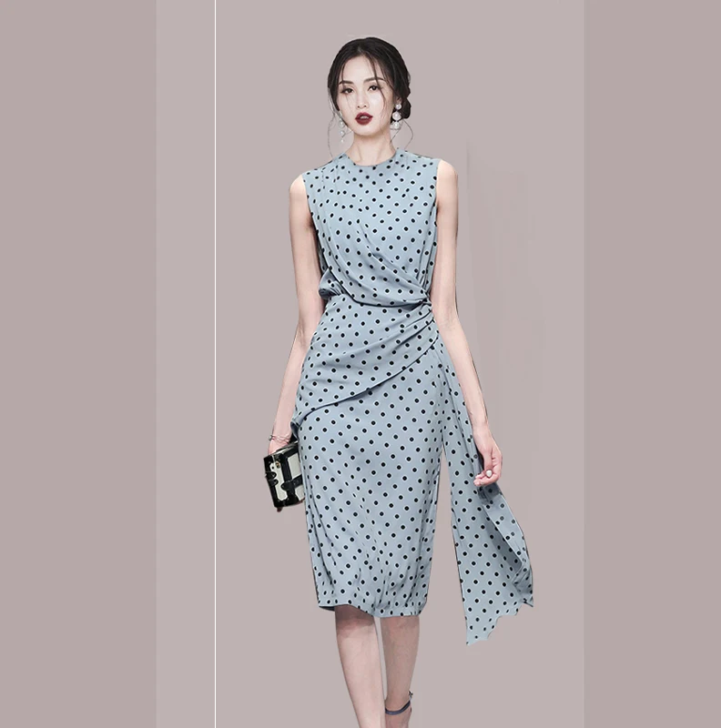 Blue Dot tight Dress one piece korean ladies Summer Sleeveless crew neck cabaret party bodycon formal Dresses for women
Blue Dot tight Dress one piece korean ladies Summer Sleeveless crew neck cabaret party bodycon formal Dresses for women