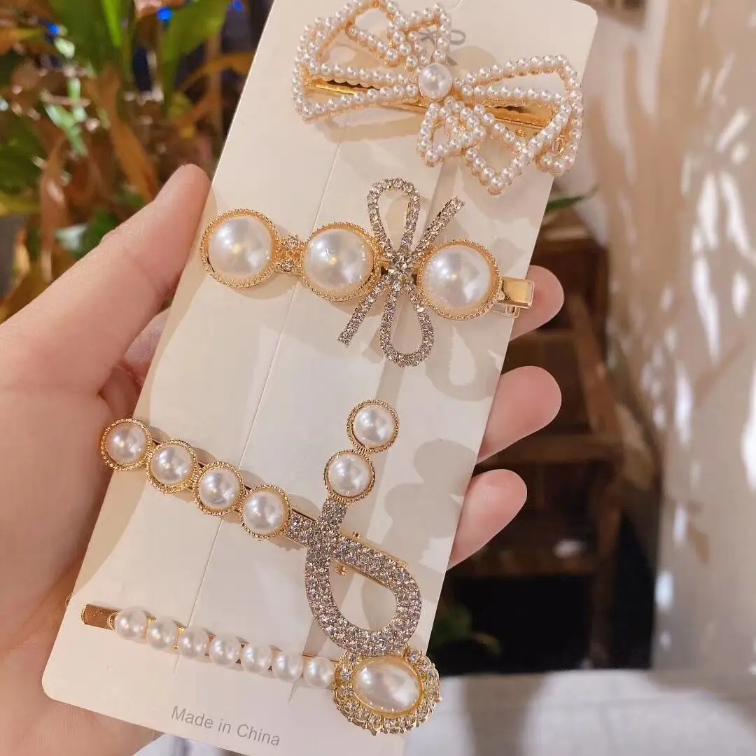 1/4/5/6PCS/Set Female Pearl Combo Hairpin Star Sea Flowers Alloy Diamond Temperament Women's Hair Clips Headdress
1/4/5/6PCS/Set Female Pearl Combo Hairpin Star Sea Flowers Alloy Diamond Temperament Women's Hair Clips Headdress