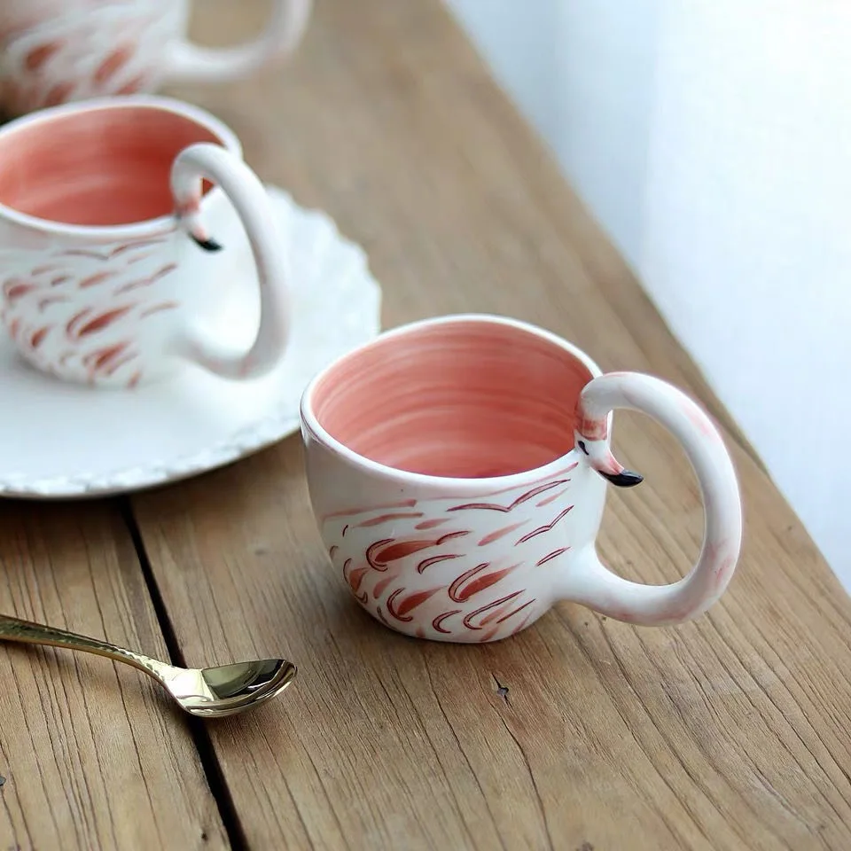 Original Flamingo Cute Ceramic Mug Pink Hand Painted Special-shaped Coffee Cup Milk Breakfast Cup Gift Collection Cup
Original Flamingo Cute Ceramic Mug Pink Hand Painted Special-shaped Coffee Cup Milk Breakfast Cup Gift Collection Cup
