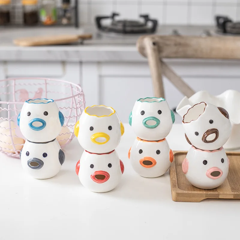 Cute chicken ceramic egg white separator creative egg separator kitchen tool egg rack charming cartoon baking
Cute chicken ceramic egg white separator creative egg separator kitchen tool egg rack charming cartoon baking