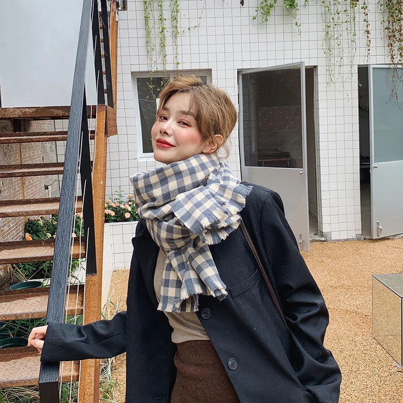 2021 New Man Women Plaid Scarf Winter Pashmina Shawls Imitation of Cashmere Thick Wraps Lady Tassel Warm Scarves Couples style
2021 New Man Women Plaid Scarf Winter Pashmina Shawls Imitation of Cashmere Thick Wraps Lady Tassel Warm Scarves Couples style