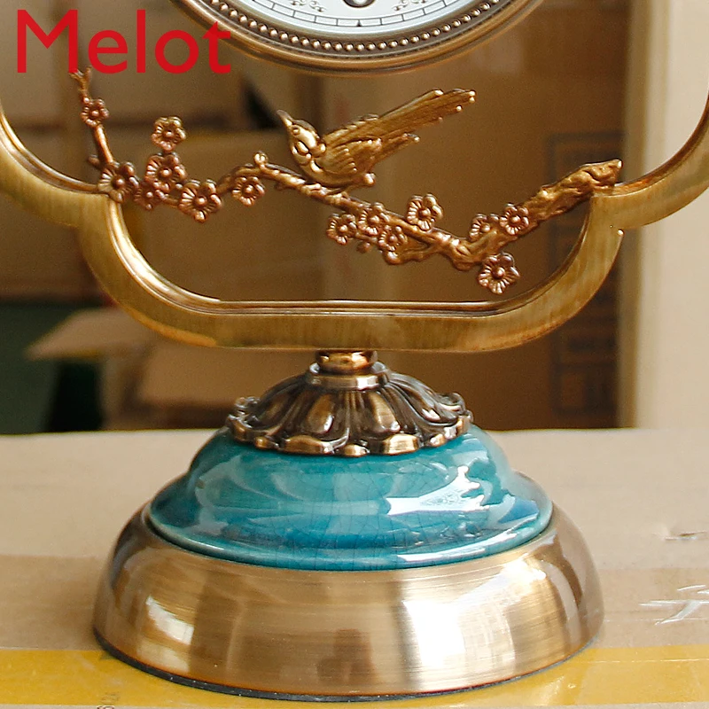 Metal Desk Clock TV Cabinet Entrance Decoration Living Room Clock Ceramic Light Luxury Clock Decoration Mute Table Alarm Clock
Metal Desk Clock TV Cabinet Entrance Decoration Living Room Clock Ceramic Light Luxury Clock Decoration Mute Table Alarm Clock