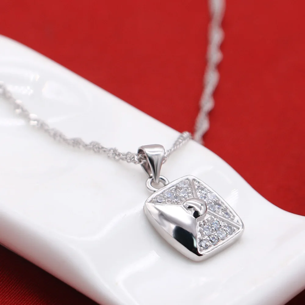 Women's 925 Sterling Silver Necklace Fashion Noble Square Pendant 41-46CM Wave Chain Female Charm Jewelry Birthday Gift
Women's 925 Sterling Silver Necklace Fashion Noble Square Pendant 41-46CM Wave Chain Female Charm Jewelry Birthday Gift