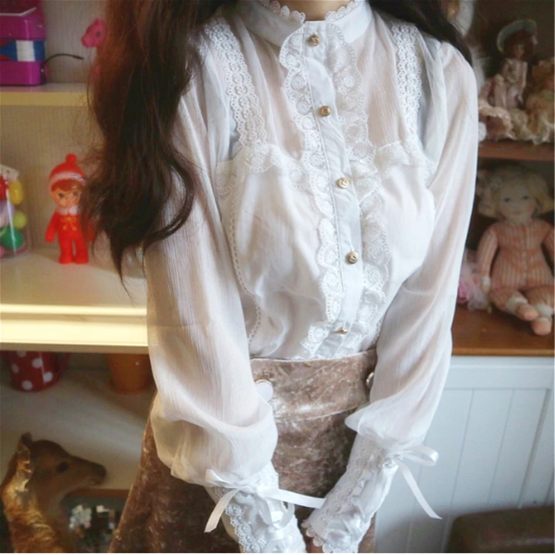 White Vintage Girl's Spring Summer Shirt Sweet Cuffs Sweet Girl's Shirt Long Sleeves Lace Laceing Elegant Anime Lolita Shirt Top
White Vintage Girl's Spring Summer Shirt Sweet Cuffs Sweet Girl's Shirt Long Sleeves Lace Laceing Elegant Anime Lolita Shirt Top