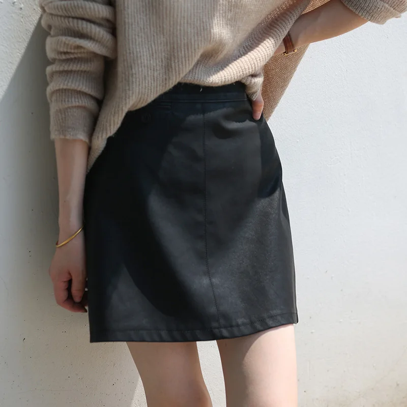 Leather Skirt Autumn Winter New Korean High Waist Mini Skirt Female 3 Colors Chic Fashion Sexy A-line PU Skirts Women
Leather Skirt Autumn Winter New Korean High Waist Mini Skirt Female 3 Colors Chic Fashion Sexy A-line PU Skirts Women