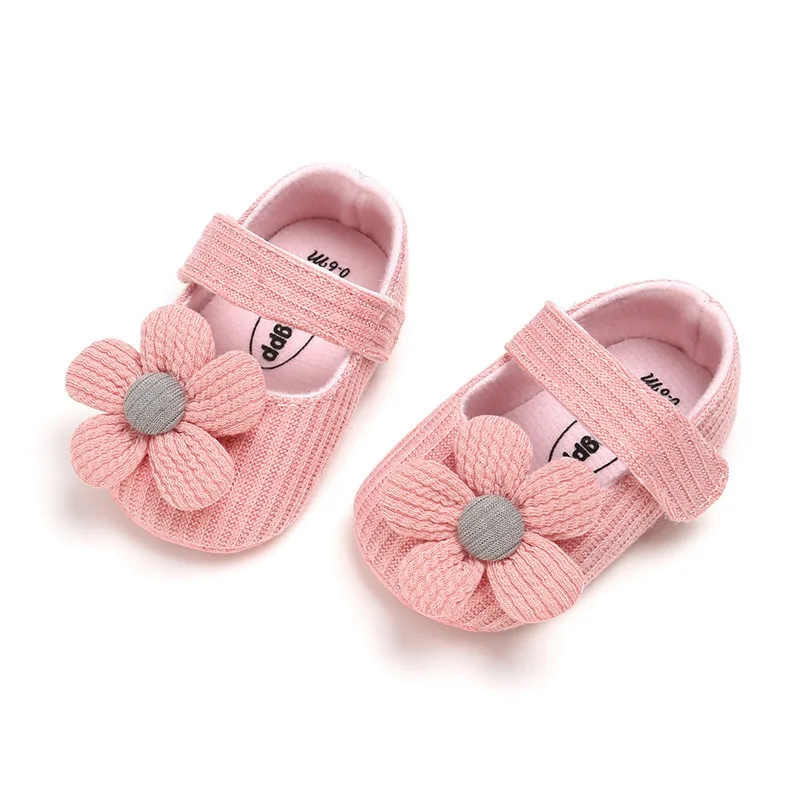 Newborn Baby Girl Crib Shoes Infant Sneakers Toddler Knitted Flower Autumn Winter Princess Prewalker Trainers 0-18M
Newborn Baby Girl Crib Shoes Infant Sneakers Toddler Knitted Flower Autumn Winter Princess Prewalker Trainers 0-18M