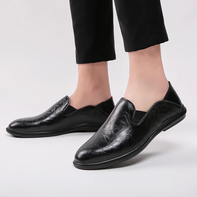 Men's Shoes
Men's Shoes