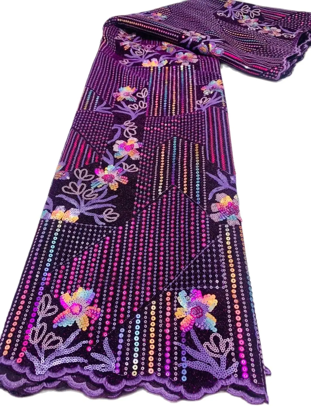 African Sequins Noble And Elegant Silk Fabric 2022 High Quality Lace Swiss For Tradltion Woman Christmas Party Dress
African Sequins Noble And Elegant Silk Fabric 2022 High Quality Lace Swiss For Tradltion Woman Christmas Party Dress