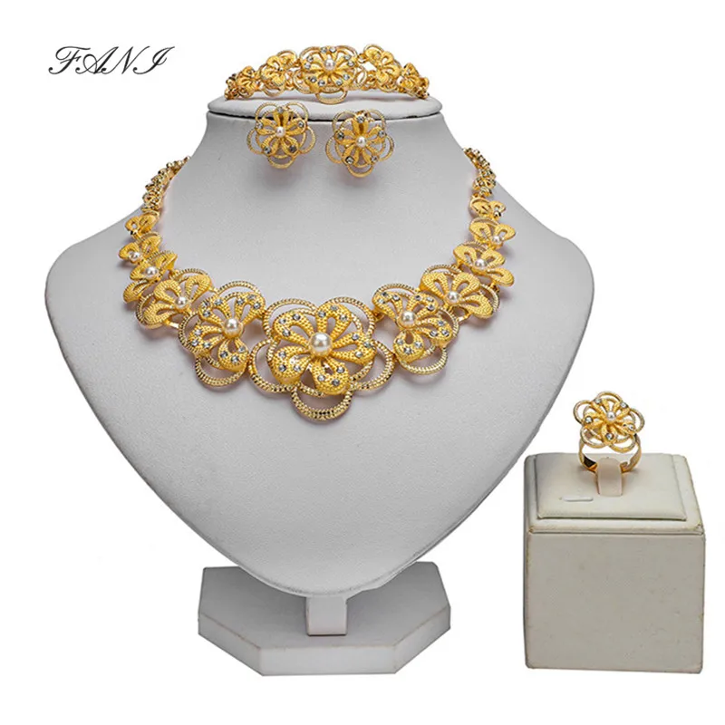 Fani 2019 Dubai Gold Designer Jewelry Set Nigerian Wedding woman accessories jewelry set Wholesale statement Bridal jewelry set
Fani 2019 Dubai Gold Designer Jewelry Set Nigerian Wedding woman accessories jewelry set Wholesale statement Bridal jewelry set