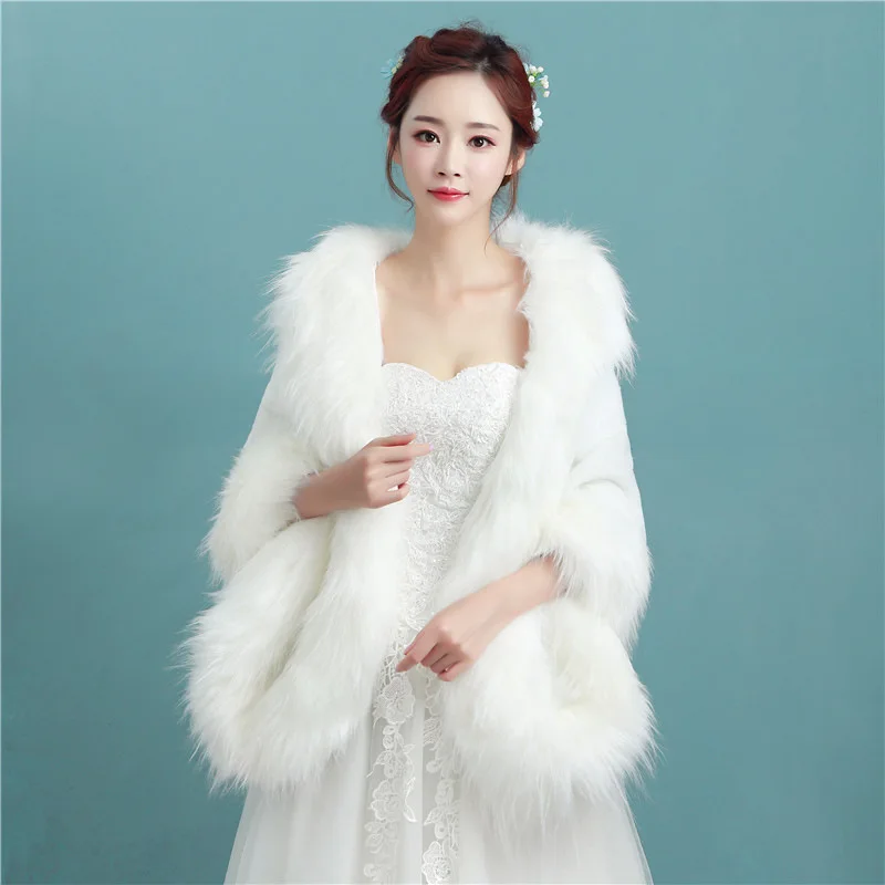 Winter Thickened Long-sleeved White Shawl Coat Bridal Wedding Clothes Wholesale Womens Cape Fur Scarf Women
Winter Thickened Long-sleeved White Shawl Coat Bridal Wedding Clothes Wholesale Womens Cape Fur Scarf Women