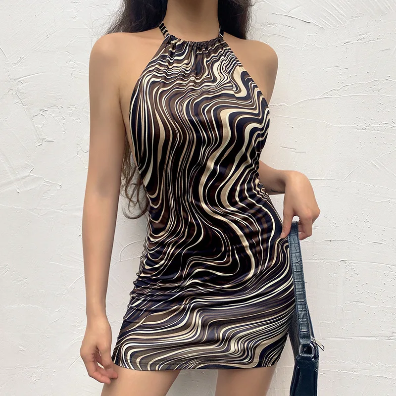 Adora Paisley Print Halter Dress Women Sexy Backless Bandage Hot Girl Style Skinny Dresses Summer 2021 Party Clubwear Sleeveless
Adora Paisley Print Halter Dress Women Sexy Backless Bandage Hot Girl Style Skinny Dresses Summer 2021 Party Clubwear Sleeveless