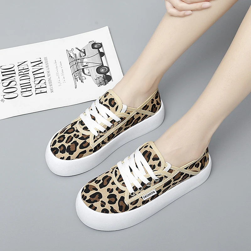 New Women Leopard Canvas Shoes Casual Thick Bottom Board Sneakers Female Lace Up Comfortable Footwear Girls Student Wedge Shoes
New Women Leopard Canvas Shoes Casual Thick Bottom Board Sneakers Female Lace Up Comfortable Footwear Girls Student Wedge Shoes