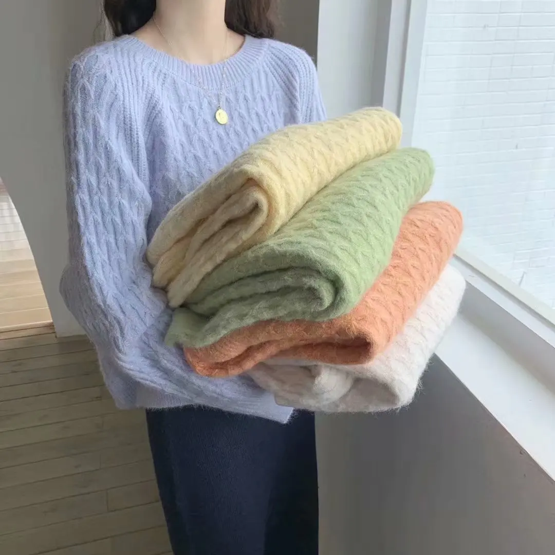 2022 Women Sweater Casual Solid Turtleneck Female Pullover Full Sleeve Warm Soft Spring Autumn Winter Knitted Cotton Lady Coat
2022 Women Sweater Casual Solid Turtleneck Female Pullover Full Sleeve Warm Soft Spring Autumn Winter Knitted Cotton Lady Coat