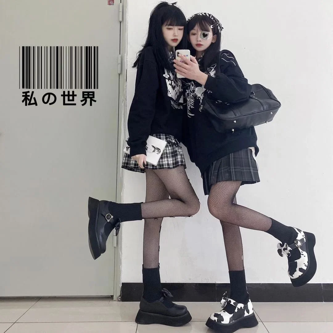 2021 New Style Big Toe Shoes Sweet Cute Lolita Janpanese Girl JK Thick Soled Shoes PU Spring&Autumn Academic Style Sock Boots
2021 New Style Big Toe Shoes Sweet Cute Lolita Janpanese Girl JK Thick Soled Shoes PU Spring&Autumn Academic Style Sock Boots