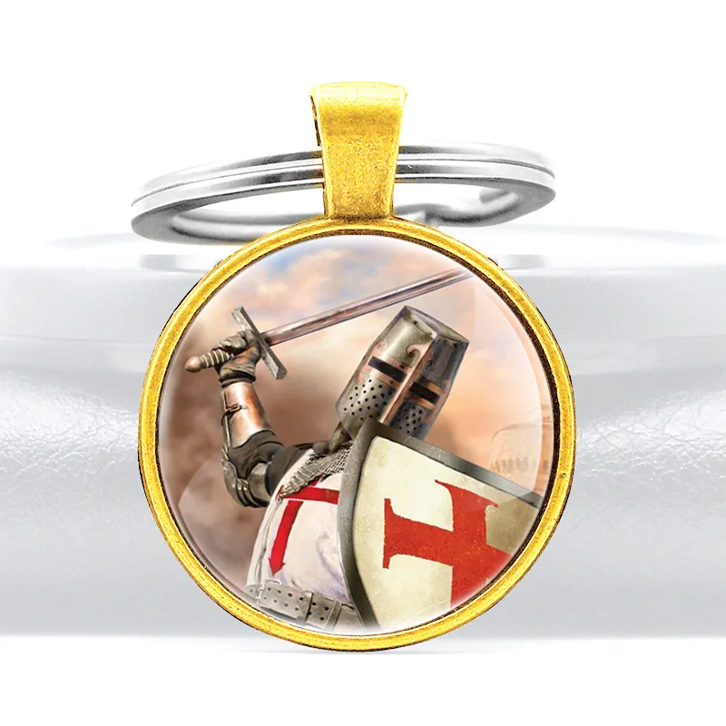 

Classic Brave Crusaders Glass Cabochon Metal Pendant Key Chain Fashion Men Women Key Ring Accessories Keychains Gifts