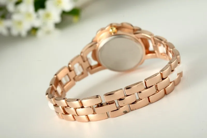 Luxury Flowers Bracelet Women's Watches Quartz Wristwatch Rhinestone Stainless Steel Band Female Clock reloj de mujer Gift
Luxury Flowers Bracelet Women's Watches Quartz Wristwatch Rhinestone Stainless Steel Band Female Clock reloj de mujer Gift