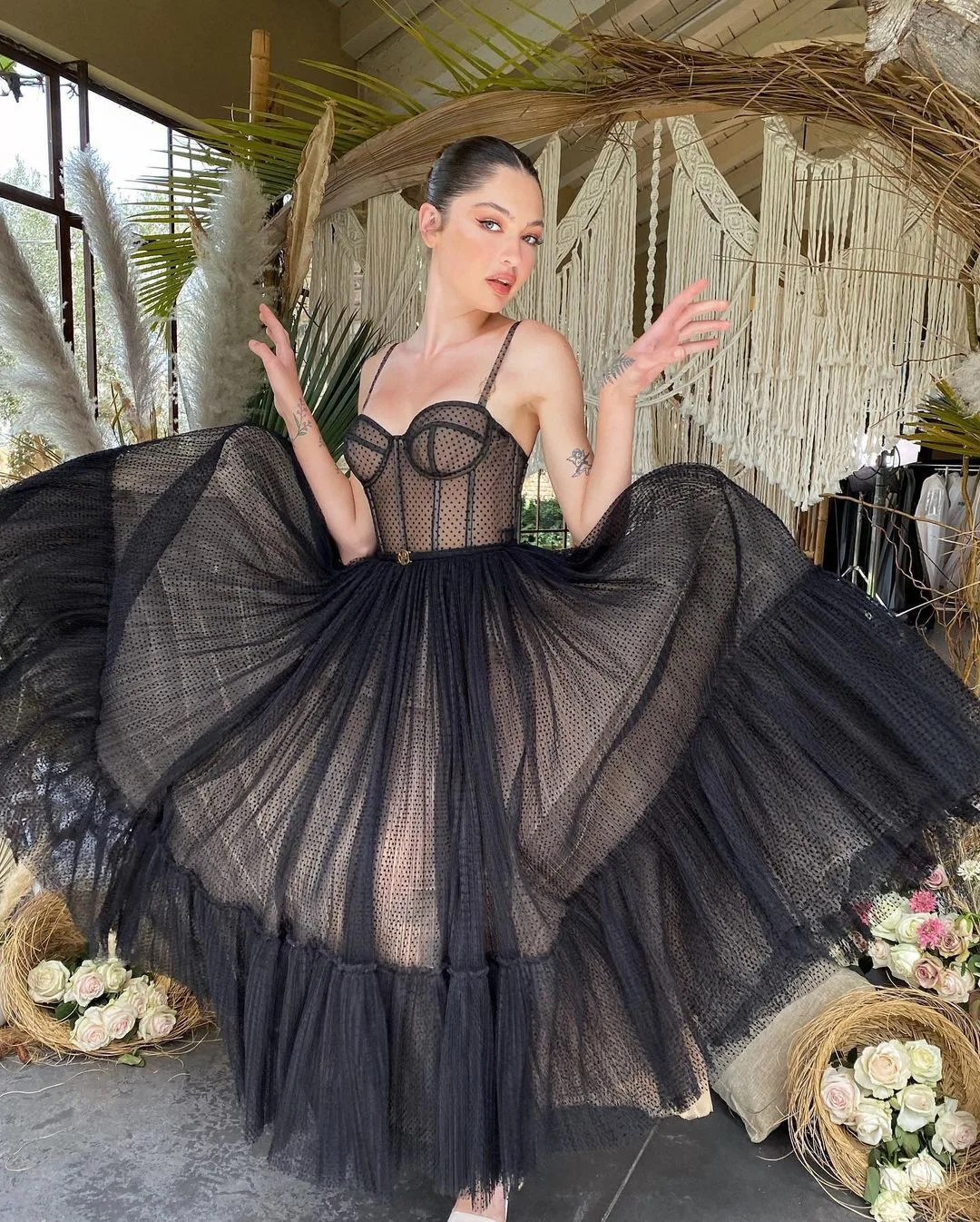 Celebrity Dresses Sexy Slim Sling Tube Top Mesh Hollow Out Backless Robe De Soire De Mariage Vestido Con Tul Robes De Soire
Celebrity Dresses Sexy Slim Sling Tube Top Mesh Hollow Out Backless Robe De Soire De Mariage Vestido Con Tul Robes De Soire