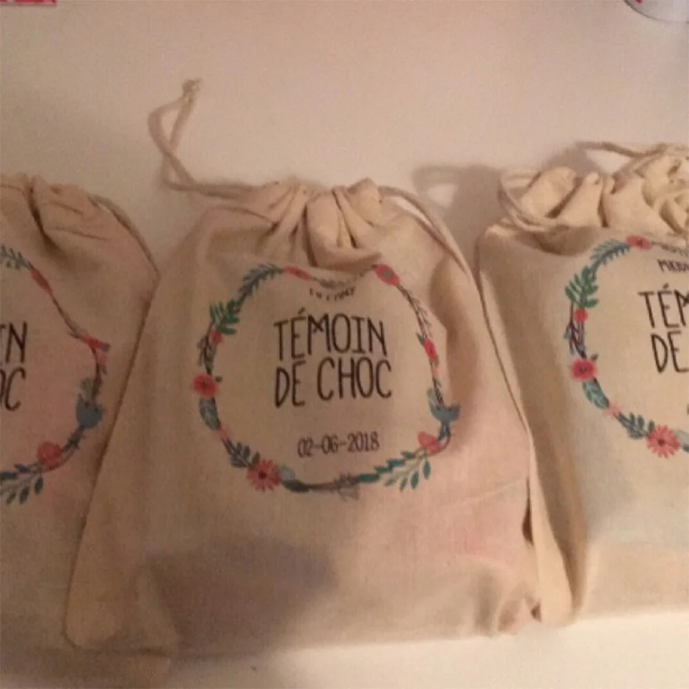 50 Pcs/Personalized flower wedding Pochon Custom cotton drawstring Guest Bag Favor Bag Gold Jewelry Bags logo chic small pouches
50 Pcs/Personalized flower wedding Pochon Custom cotton drawstring Guest Bag Favor Bag Gold Jewelry Bags logo chic small pouches